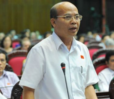 Việc biên cương như lửa cháy ngang mày